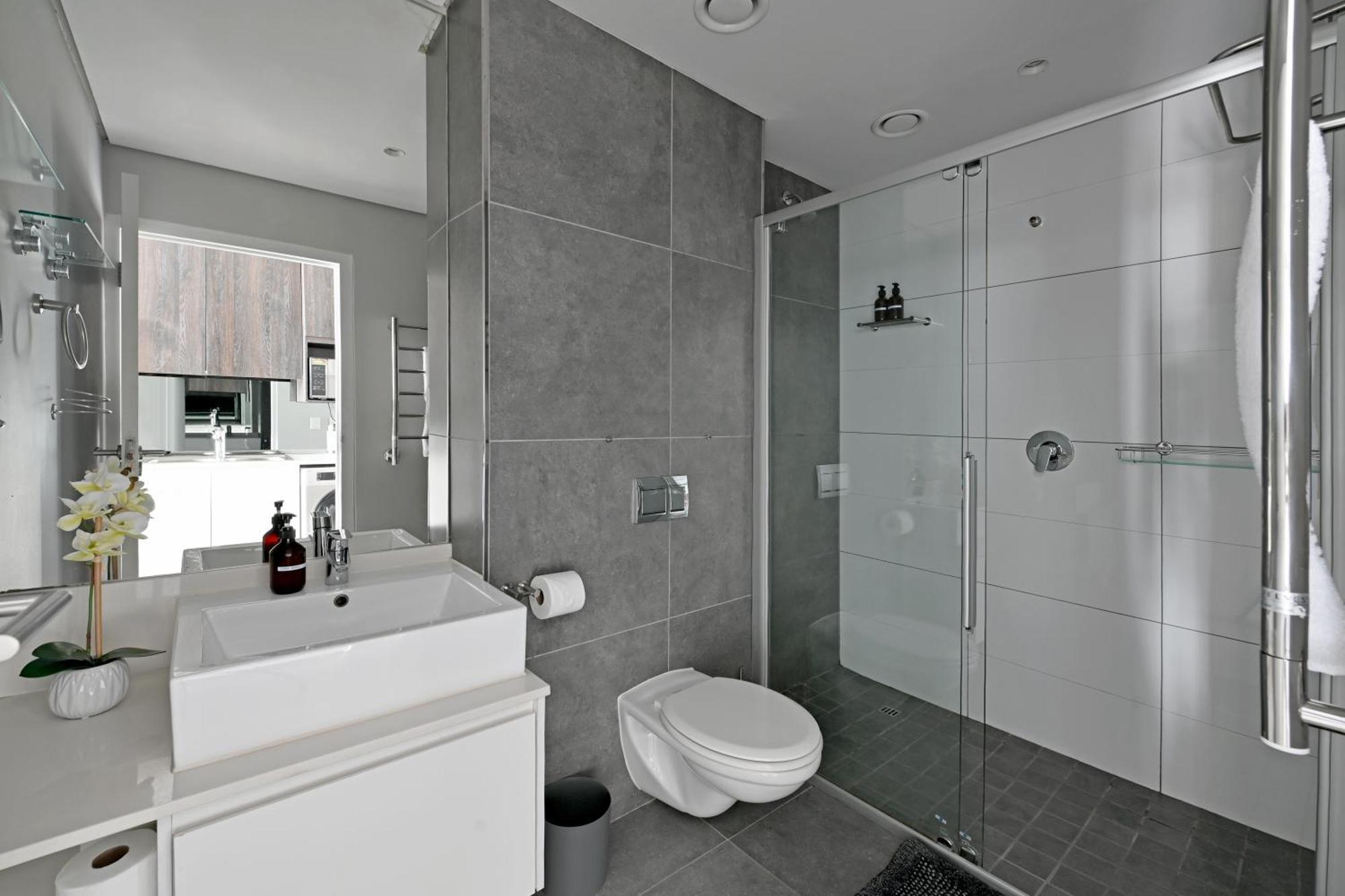 Yaya - Modern With City, Ocean & Mountain Views! Apartamento *